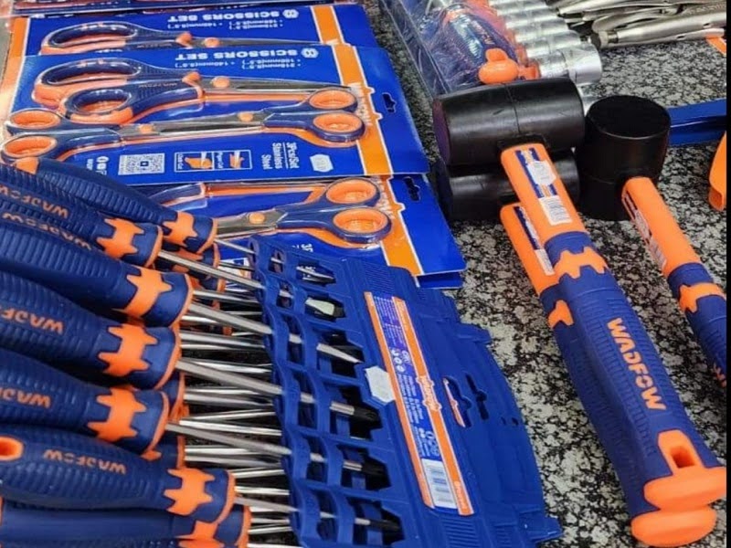 Mega Paints & Hardware